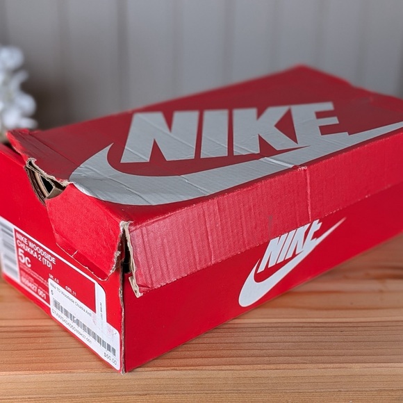 Nike ACG Woodside Chukka 2 Toddler Winter Boots Size 5c Pink Grey Snow - Picture 12 of 12